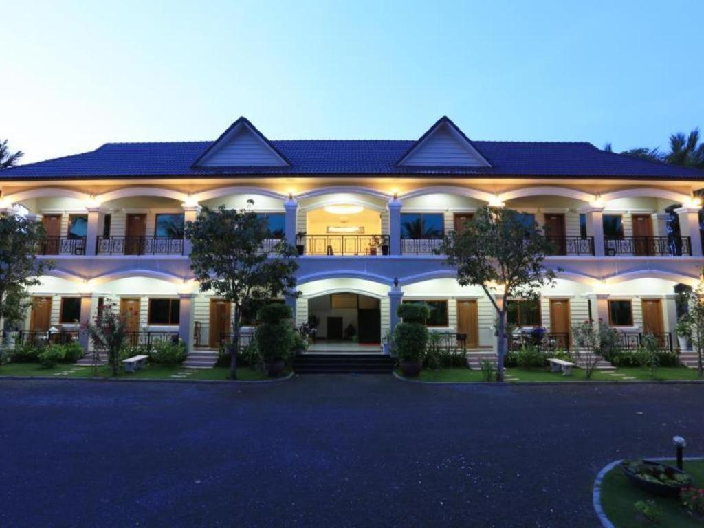 Alice Villa Hotel Takeo Extérieur photo