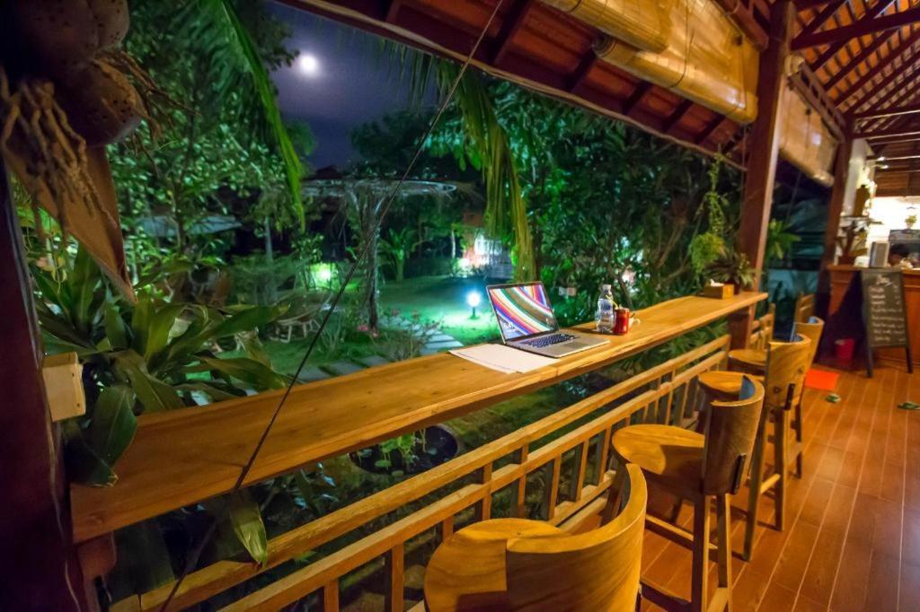 Alice Villa Hotel Takeo Extérieur photo